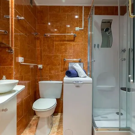 Apartment Thira *